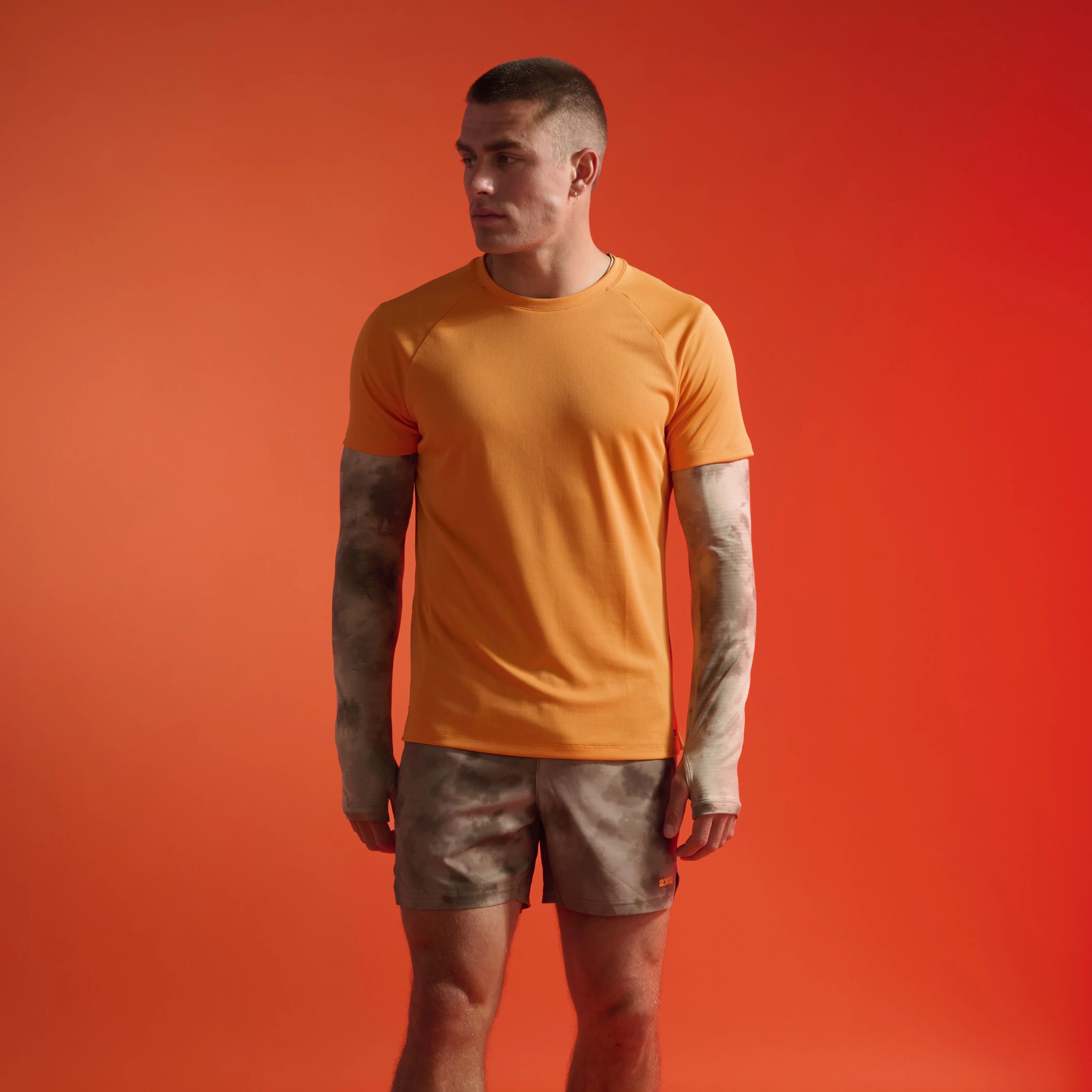 2XU Aero Tee | Tangerine / Earthberry | Mens