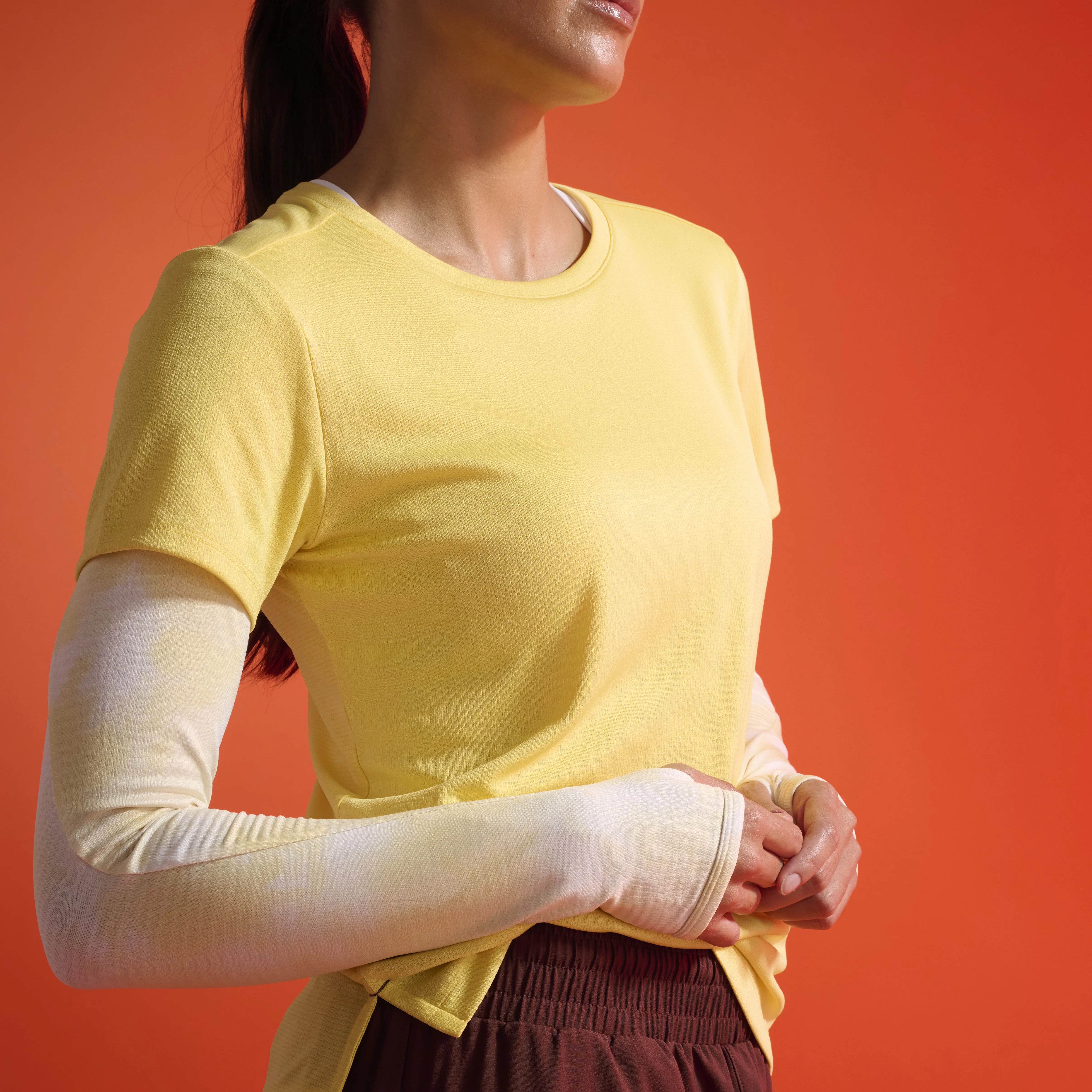 2XU Aero Tee | Wattle / Wattle Reflective | Womens - Image 6