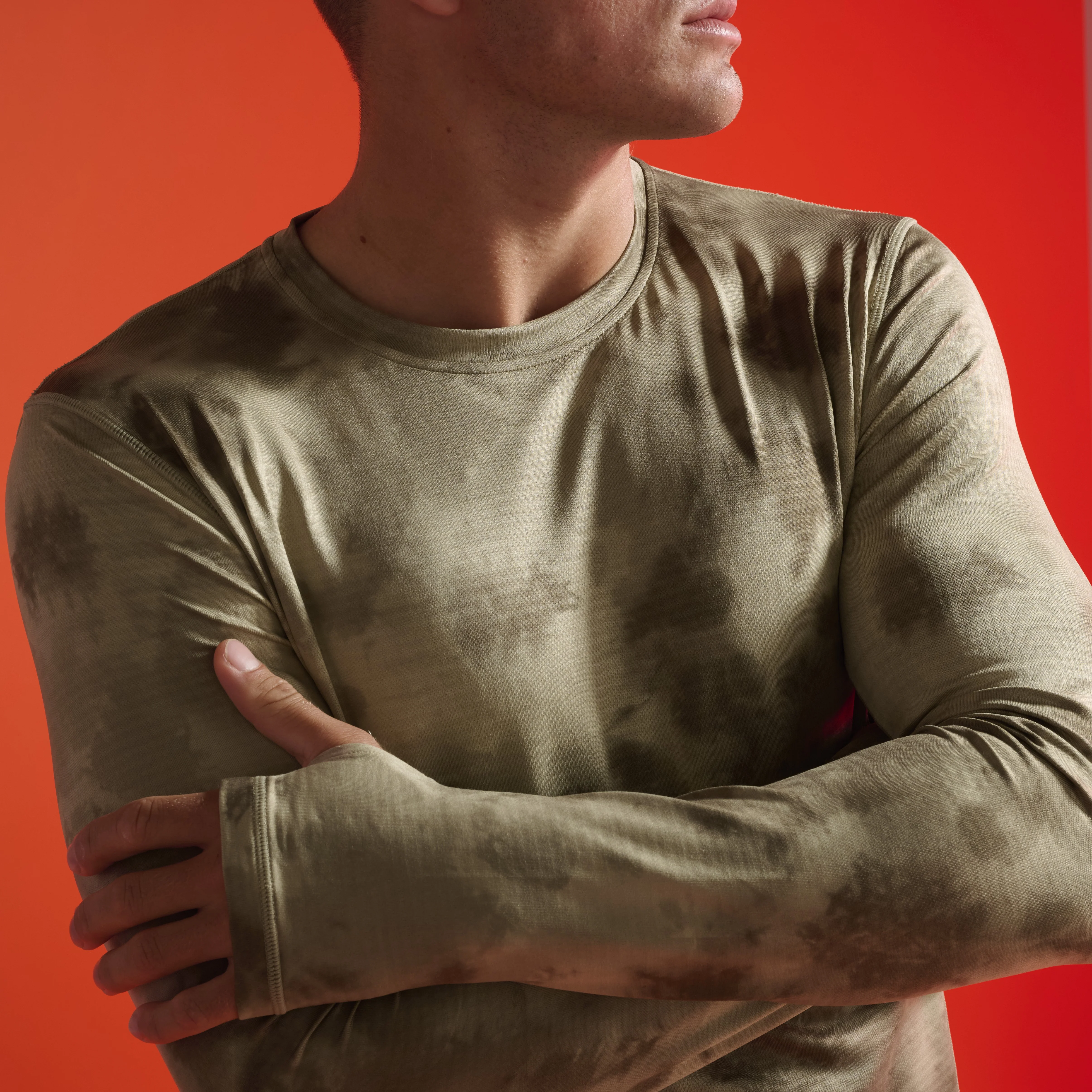 2XU Ignition Grid Base Layer | Terrain Kelp / Tangerine Reflective | Mens - Image 3