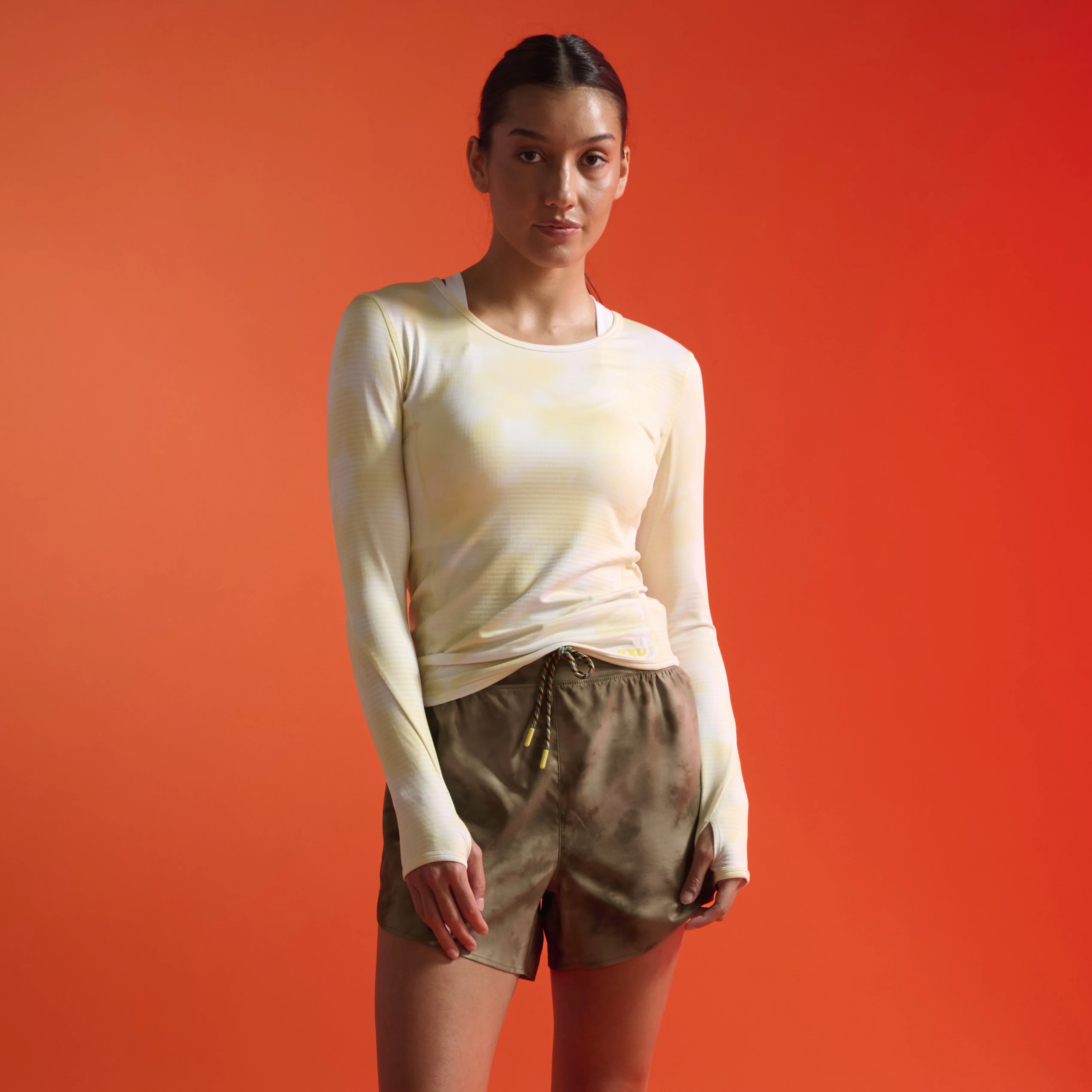 2XU Ignition Grid Base Layer | Terrain Wattle / Wattle Mist Reflective | Womens