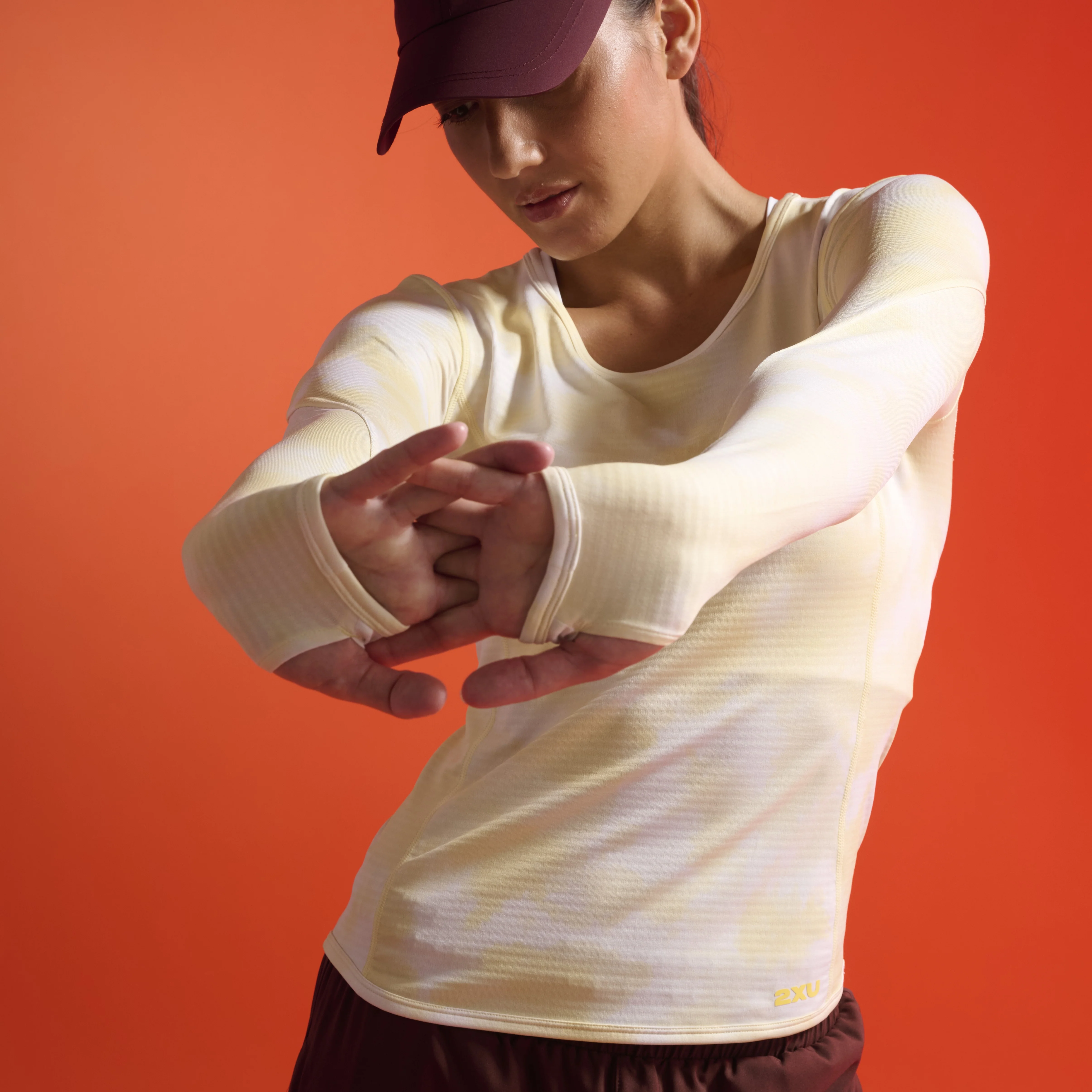2XU Ignition Grid Base Layer | Terrain Wattle / Wattle Mist Reflective | Womens - Image 7