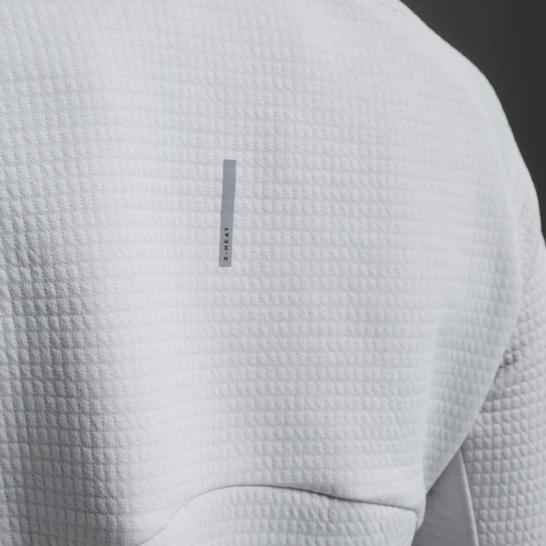 2XU Ignition Hyper-Haptic 1/4 Zip Fleece | Harbor Mist / Silver Reflective | Womens - Image 4