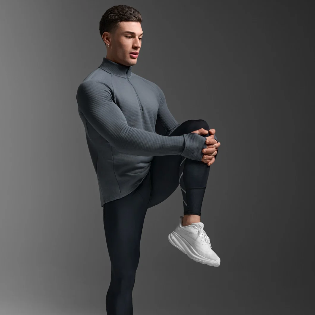 2XU Ignition Hyper-Haptic 1/4 Zip Fleece | Turbulence / Black Reflective | Mens - Image 7