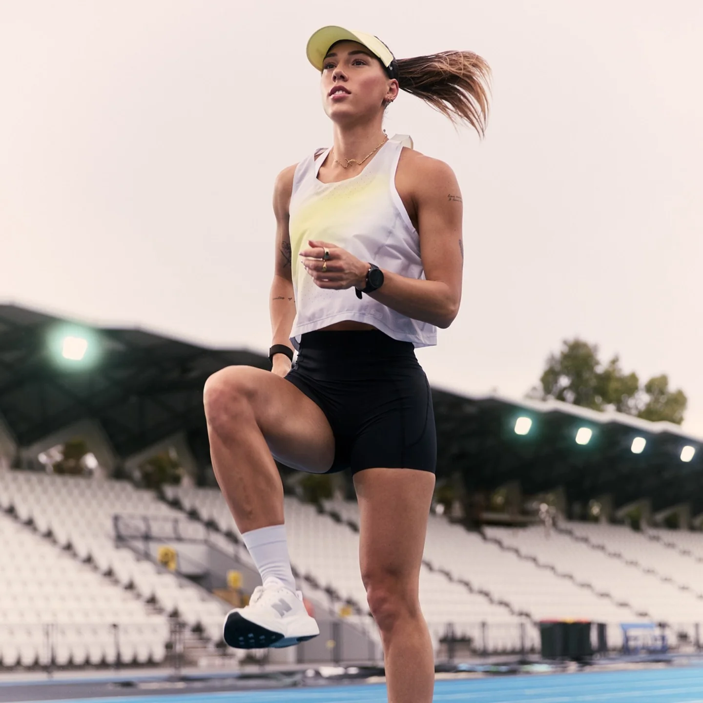 2XU Light Speed React Crop Singlet | Lemon Mist / White Reflective | Womens - Image 3