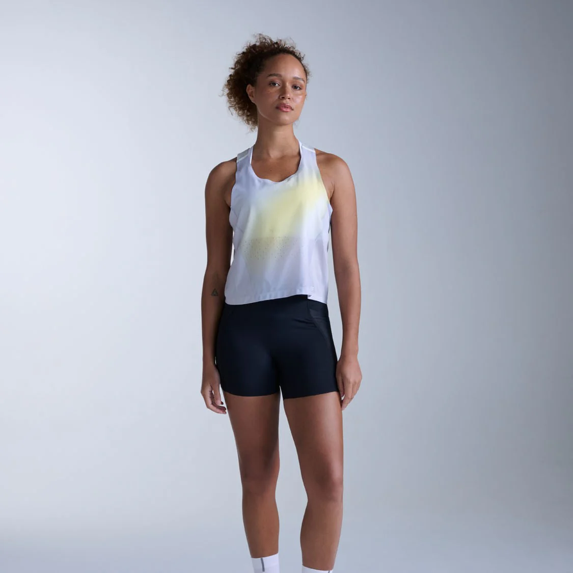 2XU Light Speed React Crop Singlet | Lemon Mist / White Reflective | Womens - Image 9