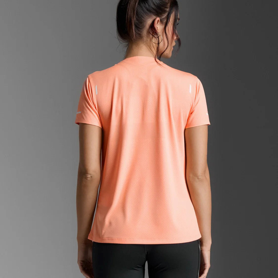 2XU Light Speed Tech Tee | Digital Peach / White Reflective | Womens - Image 6