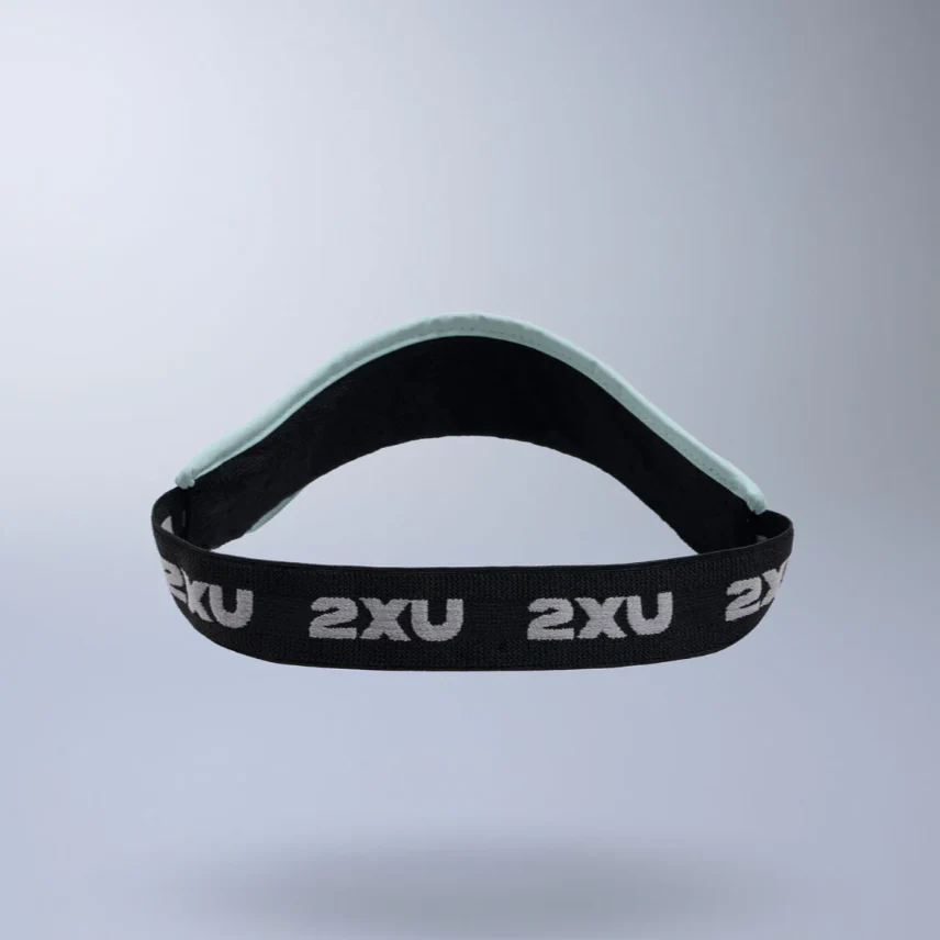 2XU Performance Visor | Smoke Blue / Black - Image 3