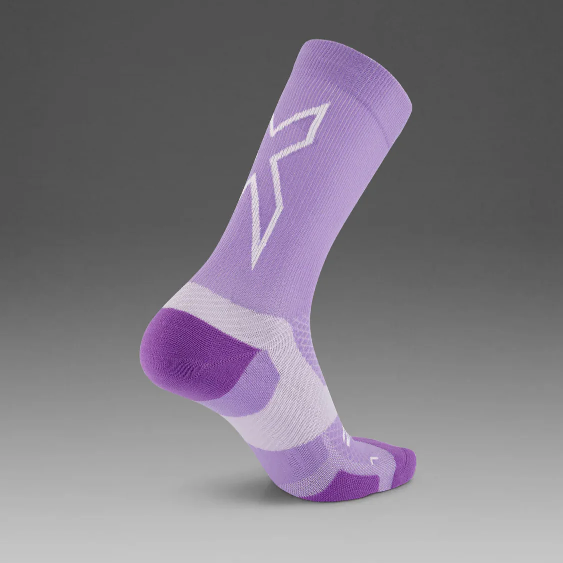 2XU Vectr Socks | Light Cushion | Crew Length | Grape Fizz - Image 3