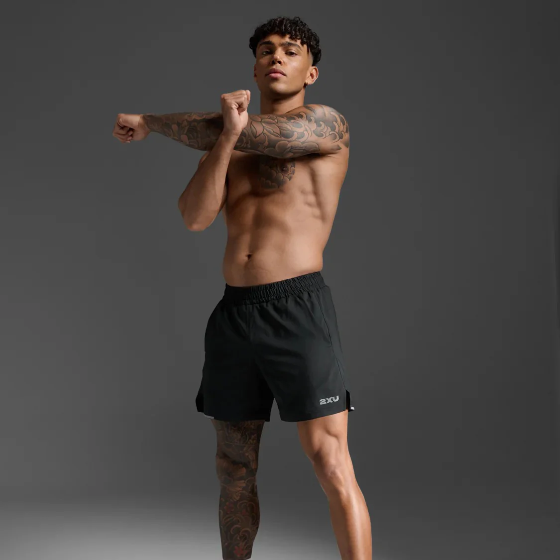 2XU Aero 5 Inch Shorts | Black / Silver Reflective | Mens - Image 7