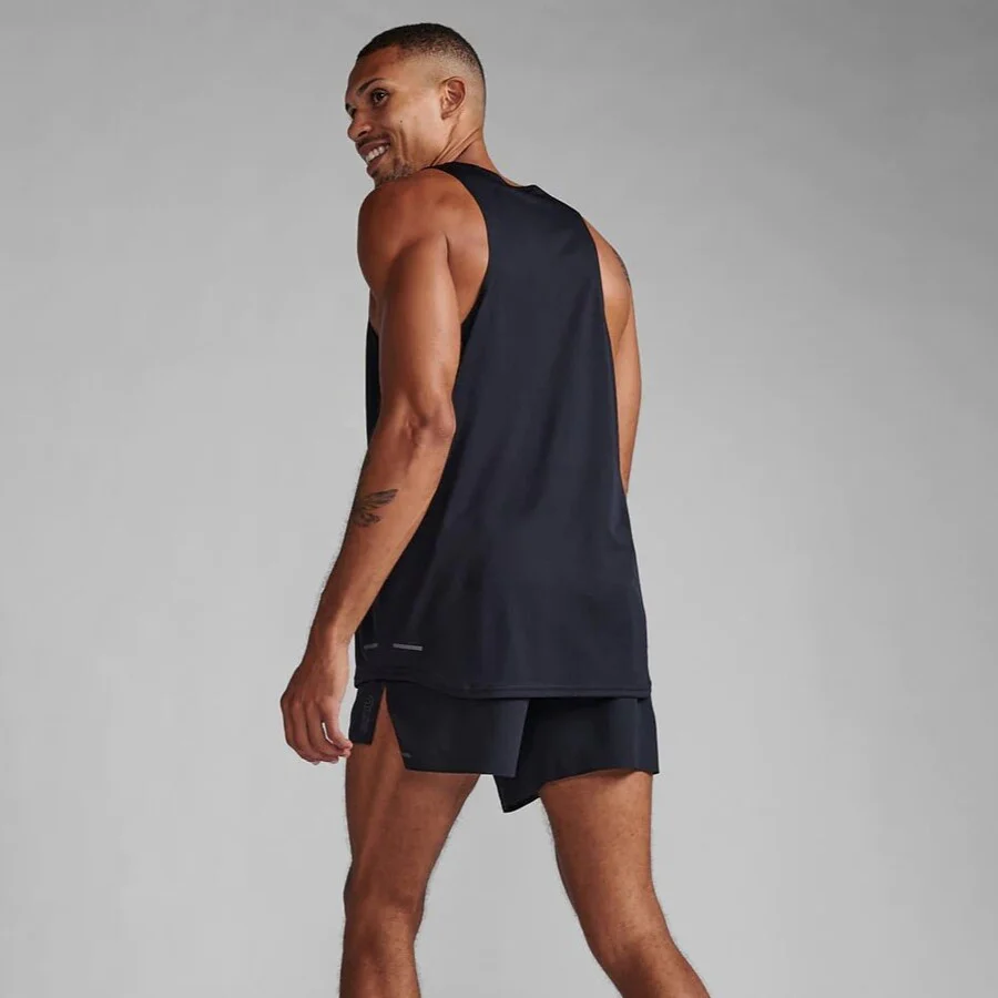 2XU Light Speed Tech Singlet | Black / Black Reflective | Mens - Image 4