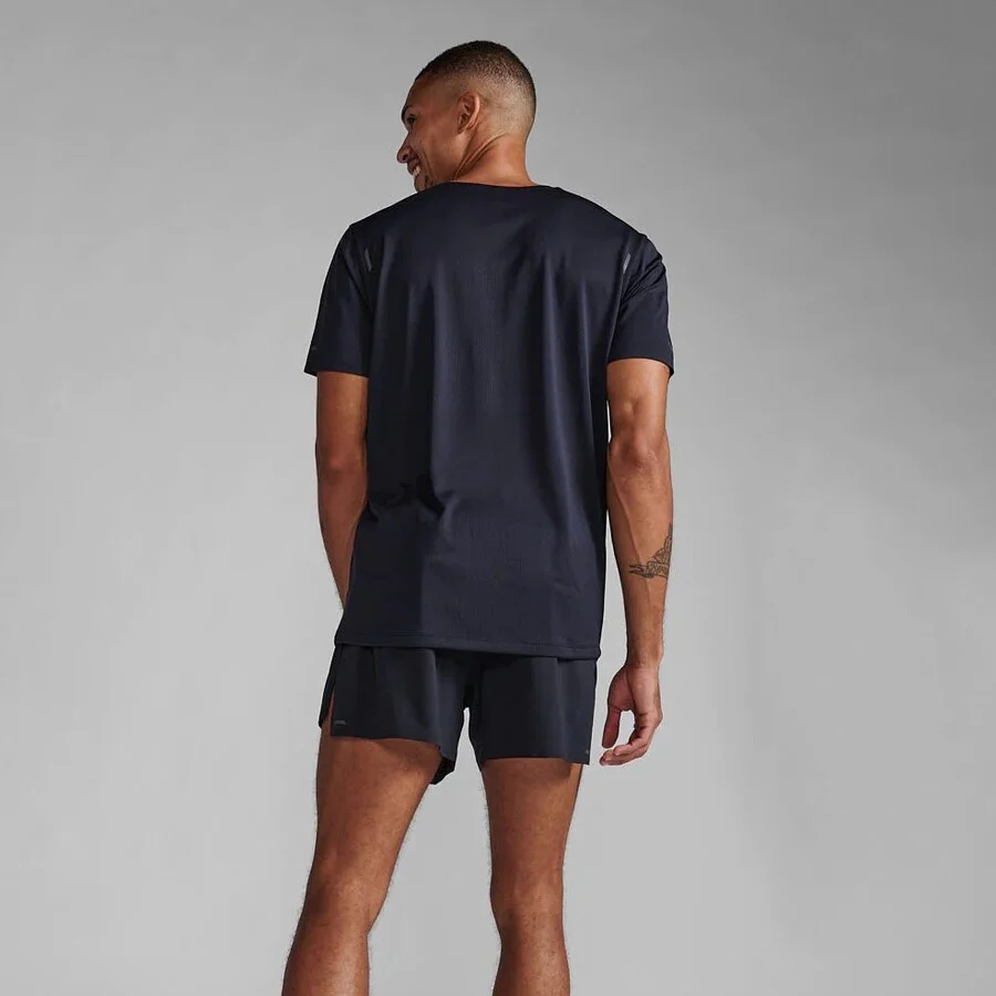2XU Light Speed Tech Tee | Black / Black Reflective | Mens - Image 7