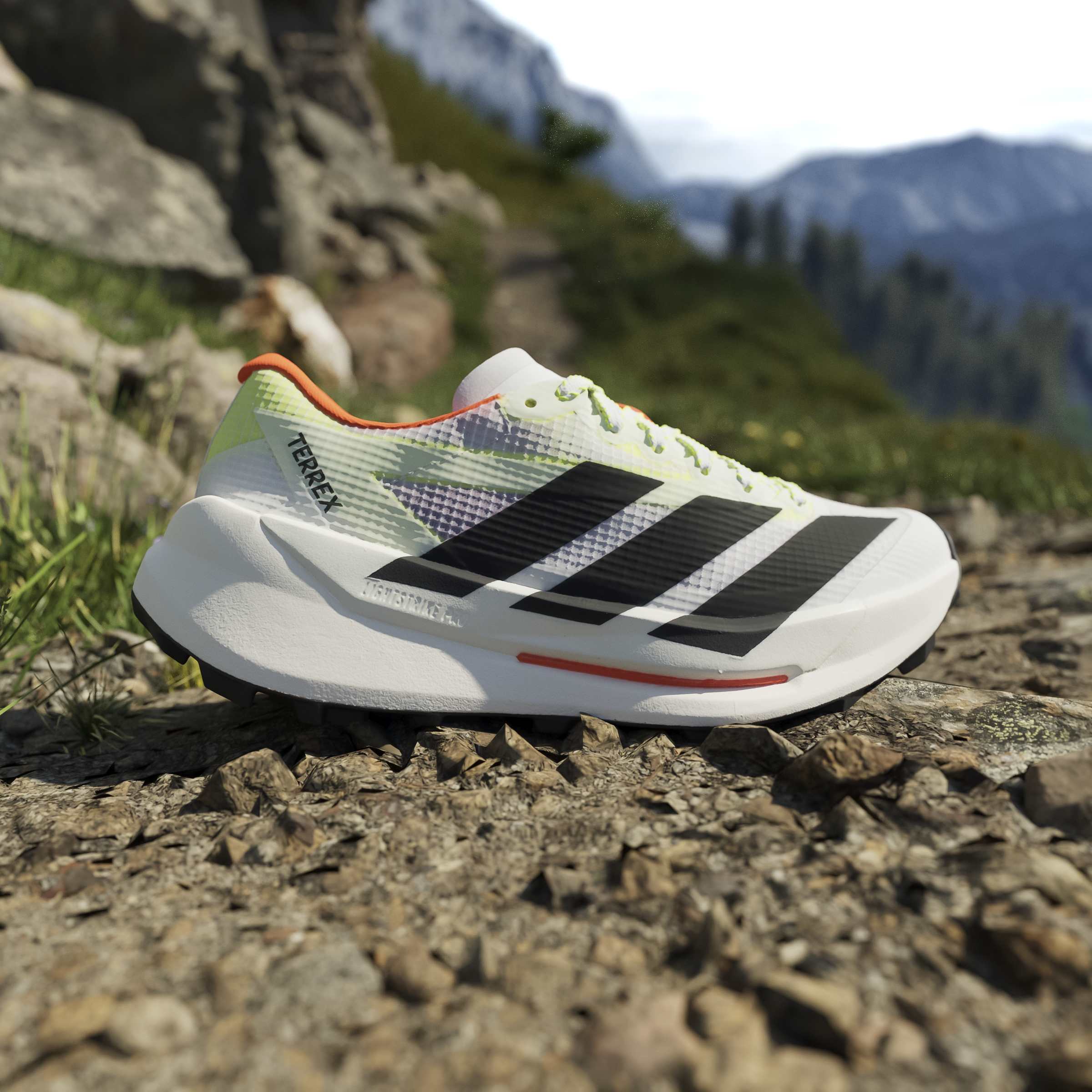 adidas Terrex Agravic TT | Cloud White / Core Black / Impact Orange | Womens - Image 7
