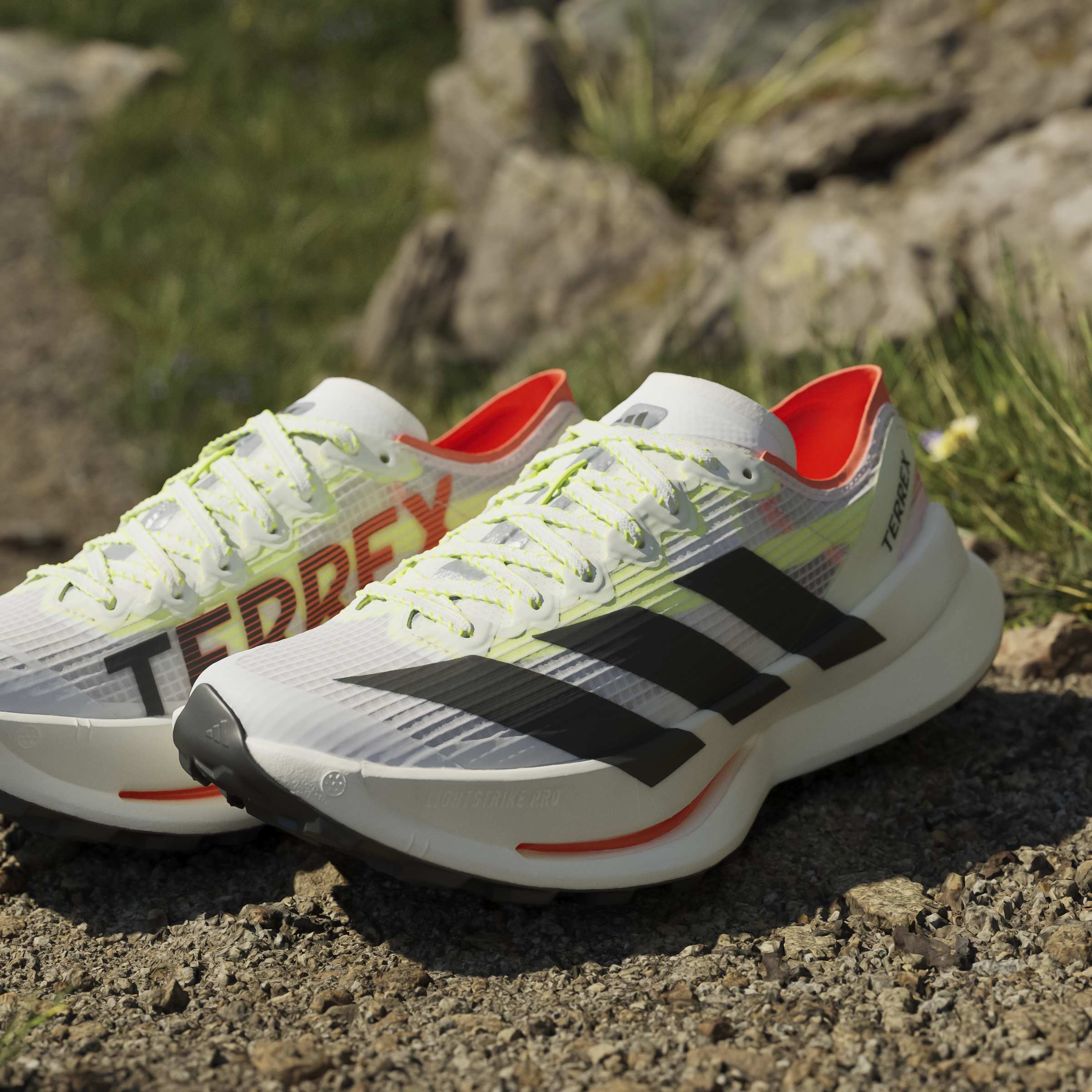 adidas Terrex Agravic Speed Ultra 2 | Cloud White / Core Black / Reflective Silver | Womens - Image 11