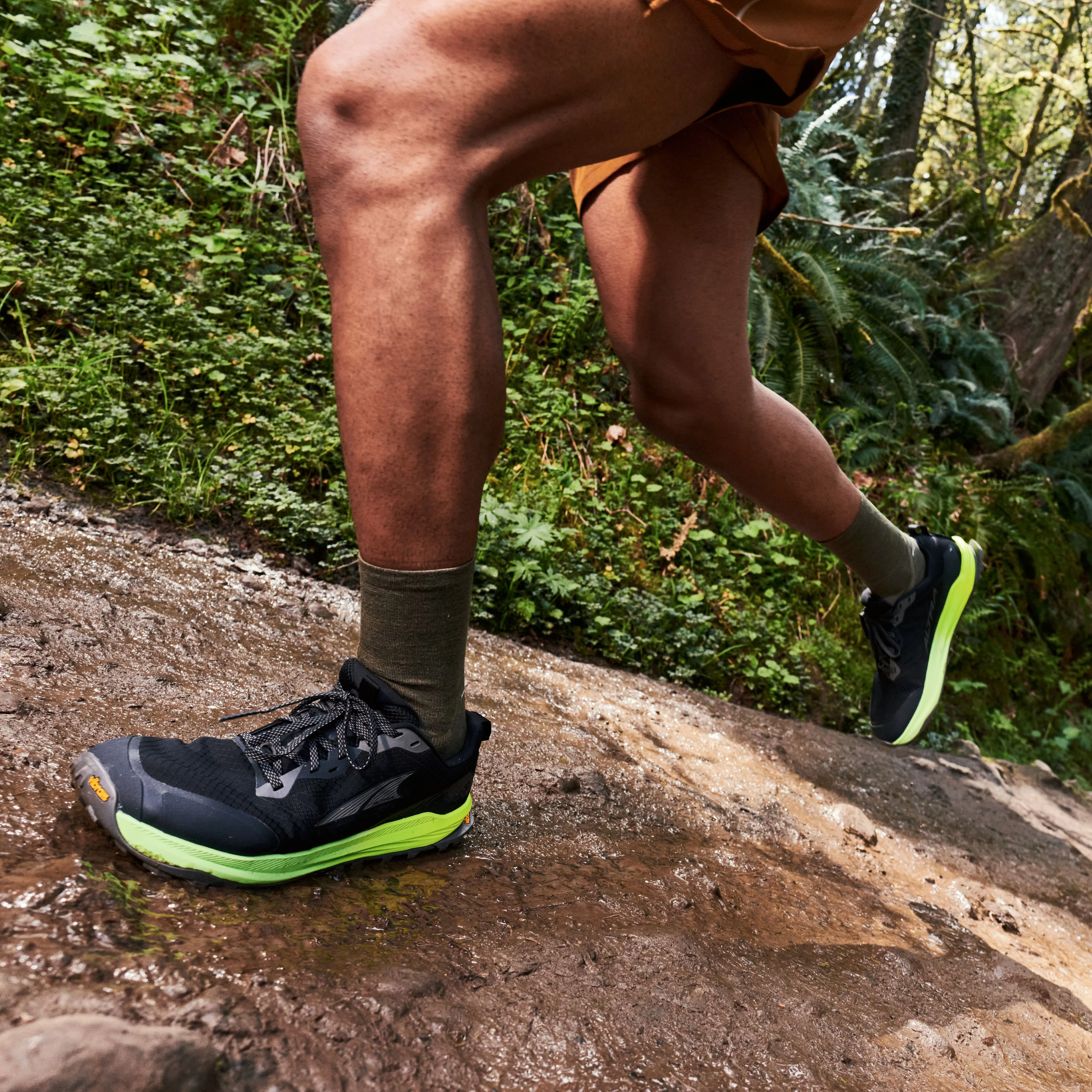 Altra Lone Peak 9+ | Black / Gecko | Mens - Image 2