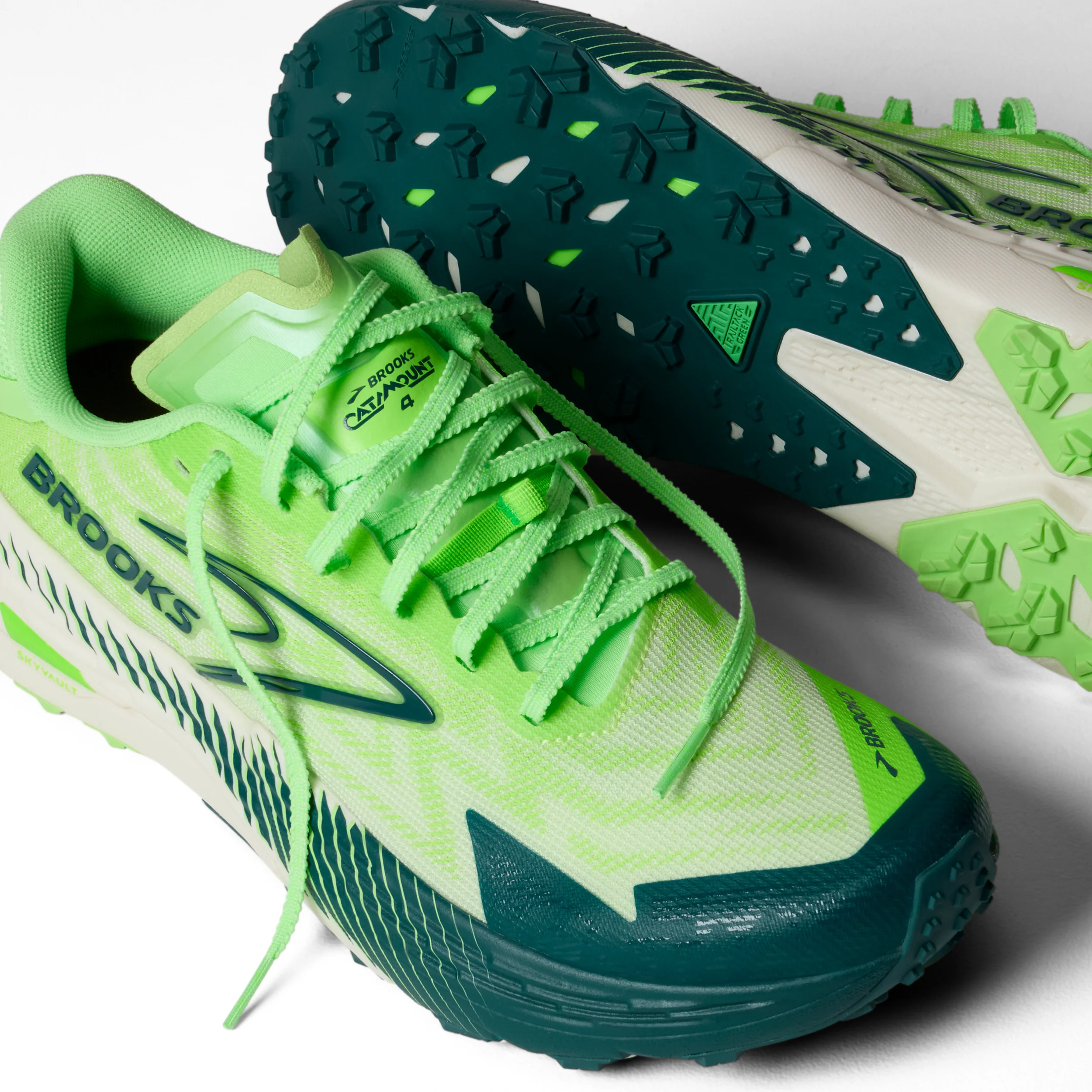 Brooks Catamount 4 | Green / Green Gecko / Atlantic Deep | Mens - Image 3