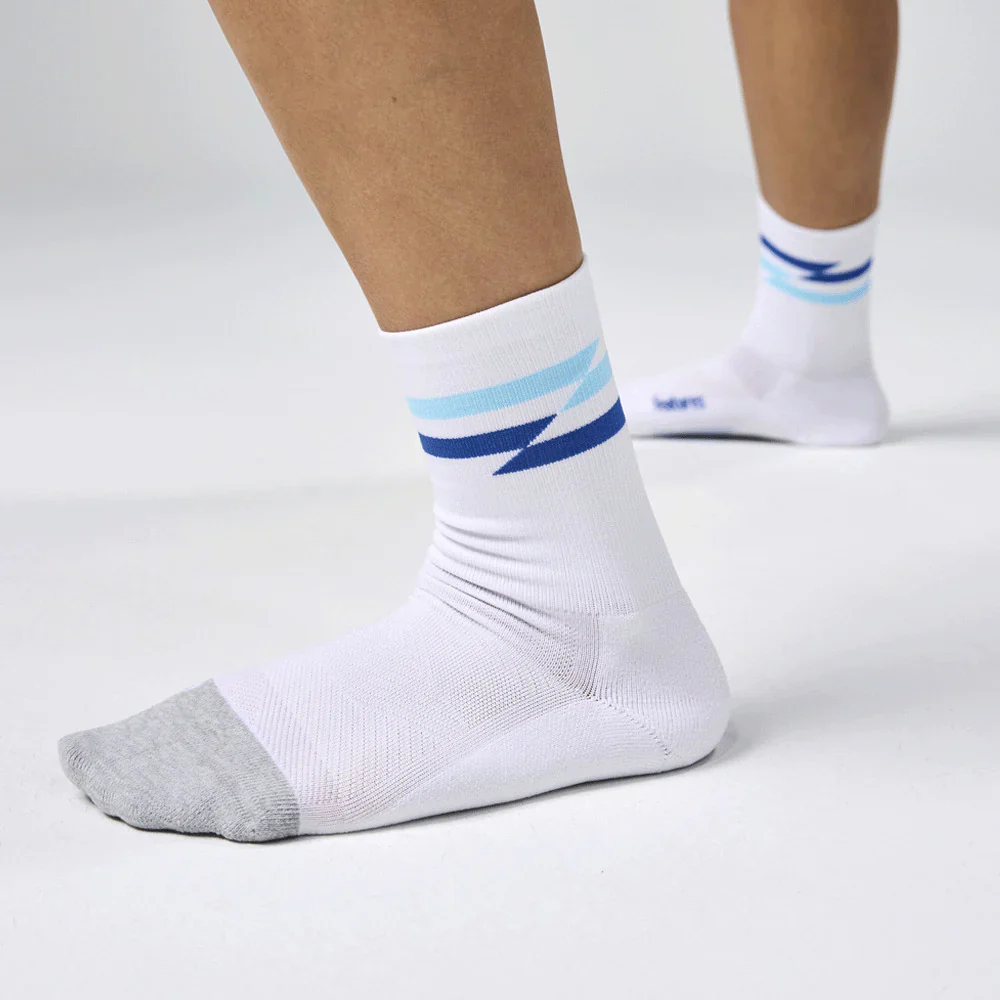 Feetures Elite | Light Cushion | Mini-Crew | White Track - Image 2