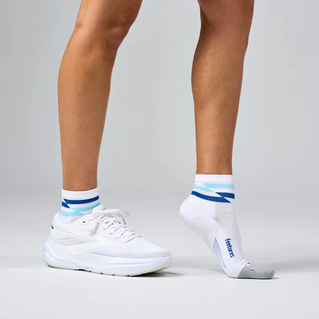 Feetures Elite | Light Cushion | Quarter Length | White Track - Image 2