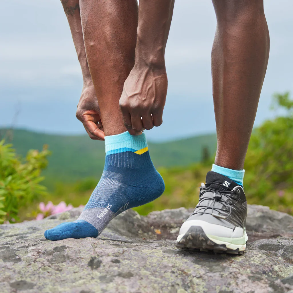 Feetures Trail | Max Cushion | Quarter Length | Mountain High Blue - Image 2