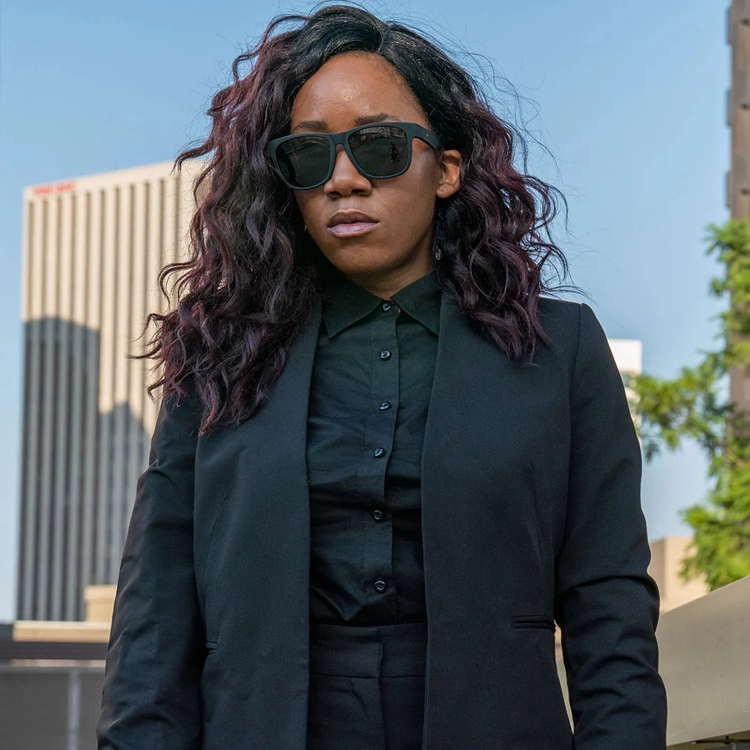 goodr sunglasses | The BFGs | Hooked on Onyx - Image 4