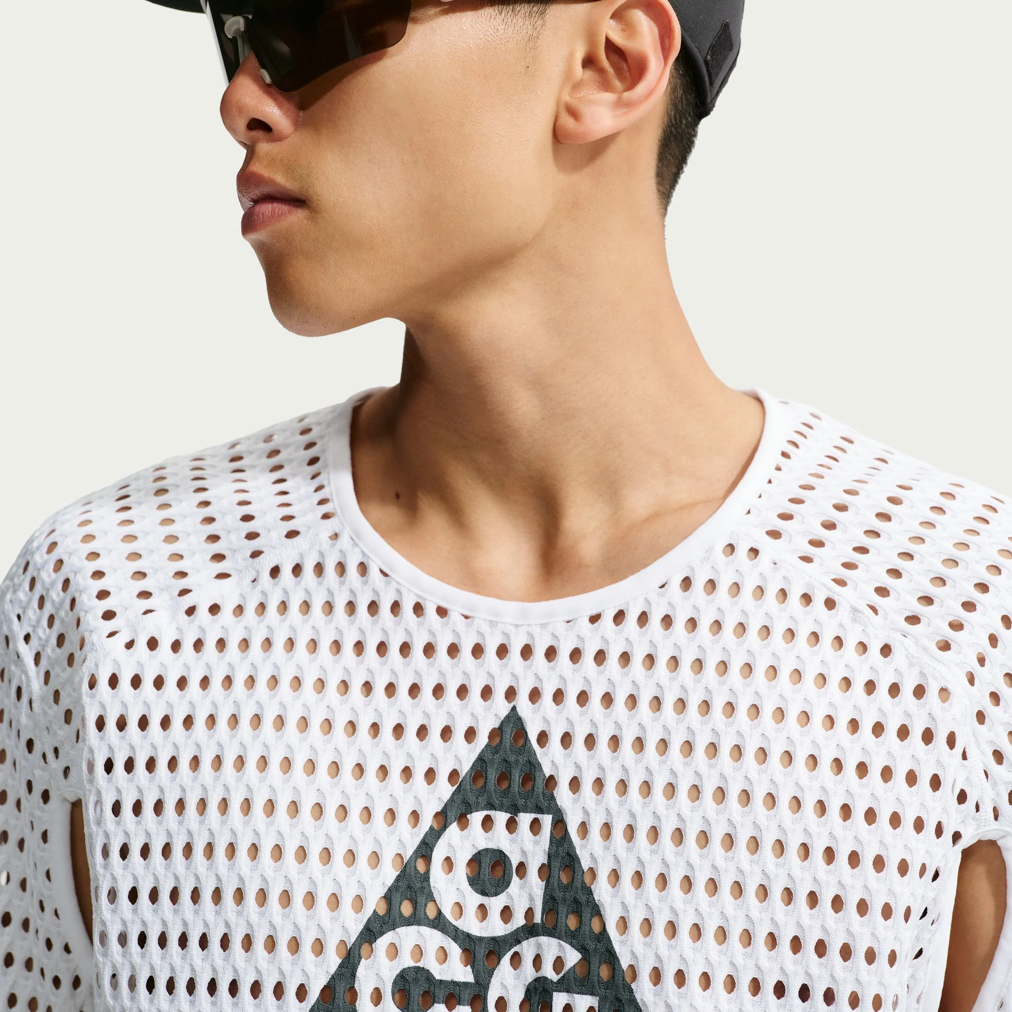 Nike ACG Radical AirFlow NXT Long Sleeve Tee | White / Anthracite | Mens - Image 5