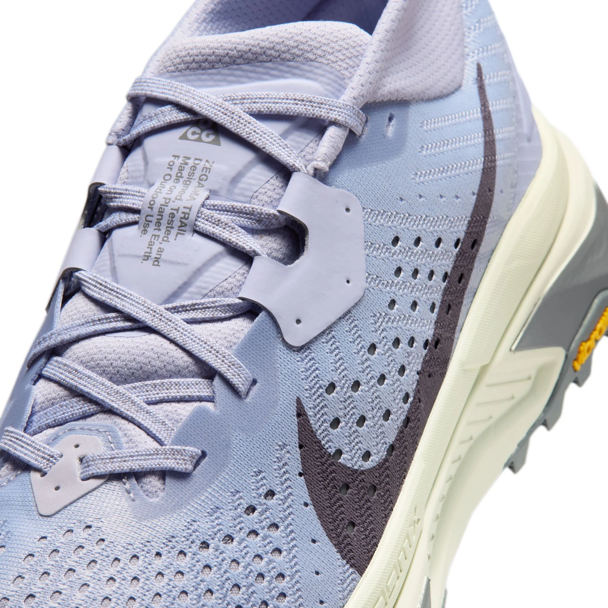 Nike ACG Zegama Trail | Ghost / Cement Grey / Sea Glass / Smoke Grey | Womens - Image 3