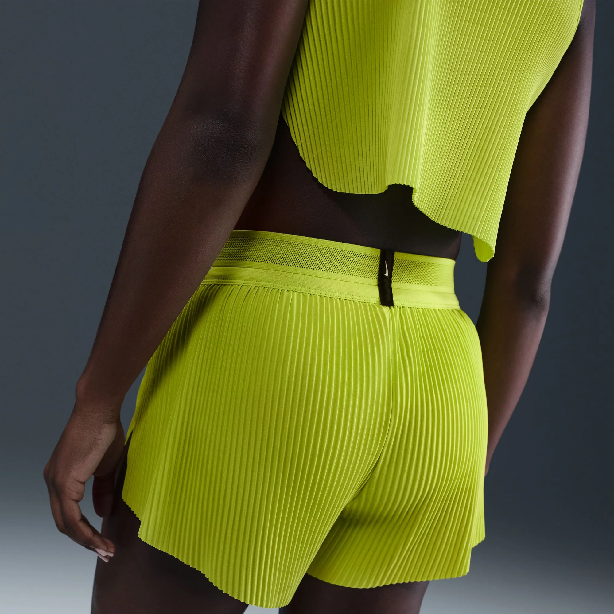 Nike AeroSwift Shorts | Cyber / Black | Womens - Image 2