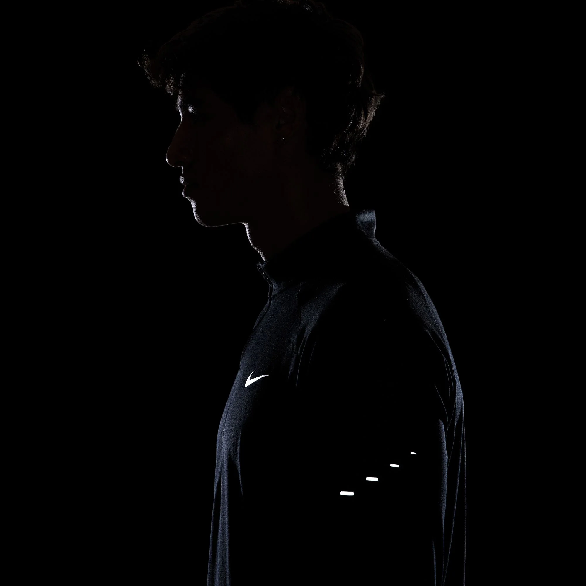Nike Stride LS Tee | Black / Reflective Silver | Mens - Image 10