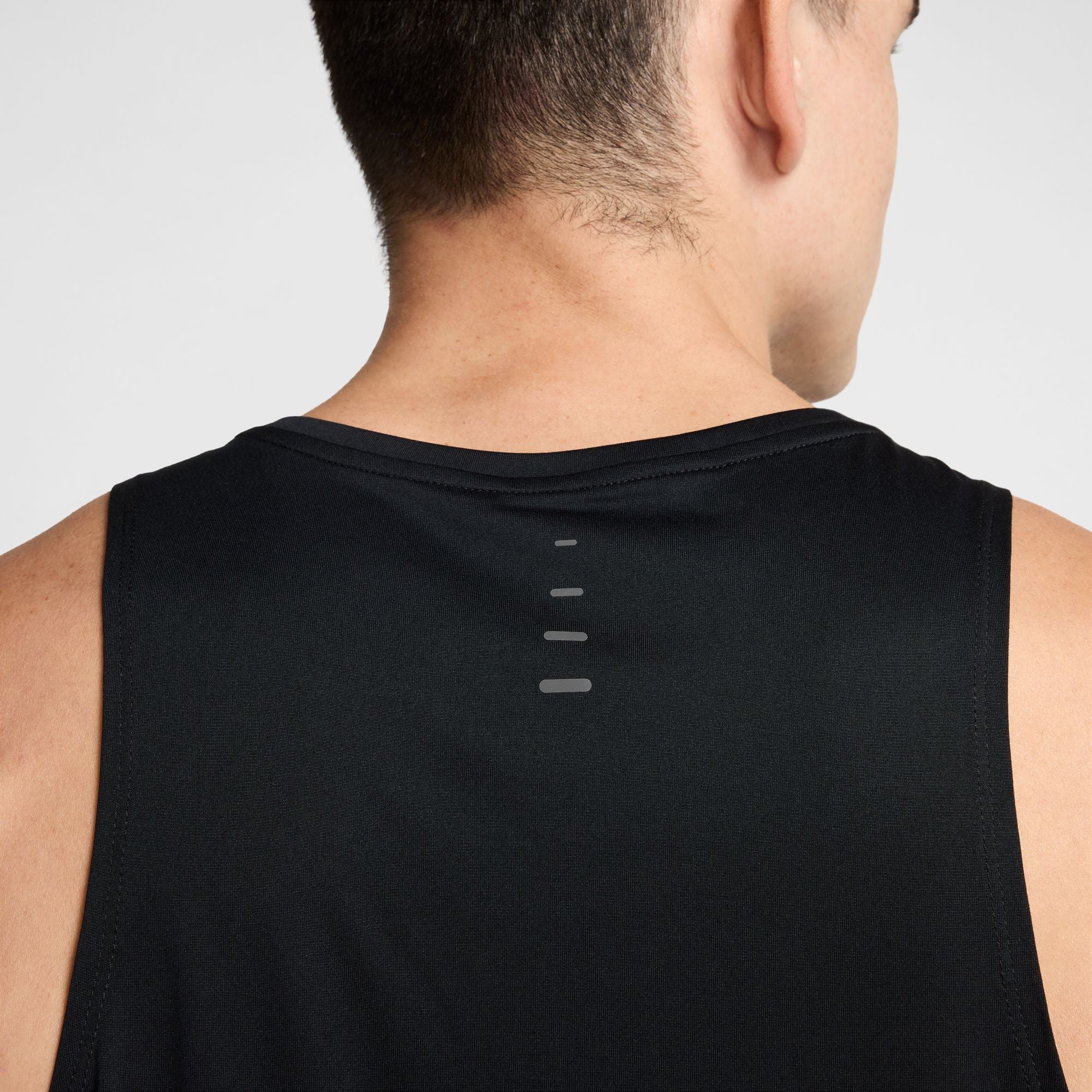 Nike Stride Singlet | Black / Reflective Silver | Mens - Image 3