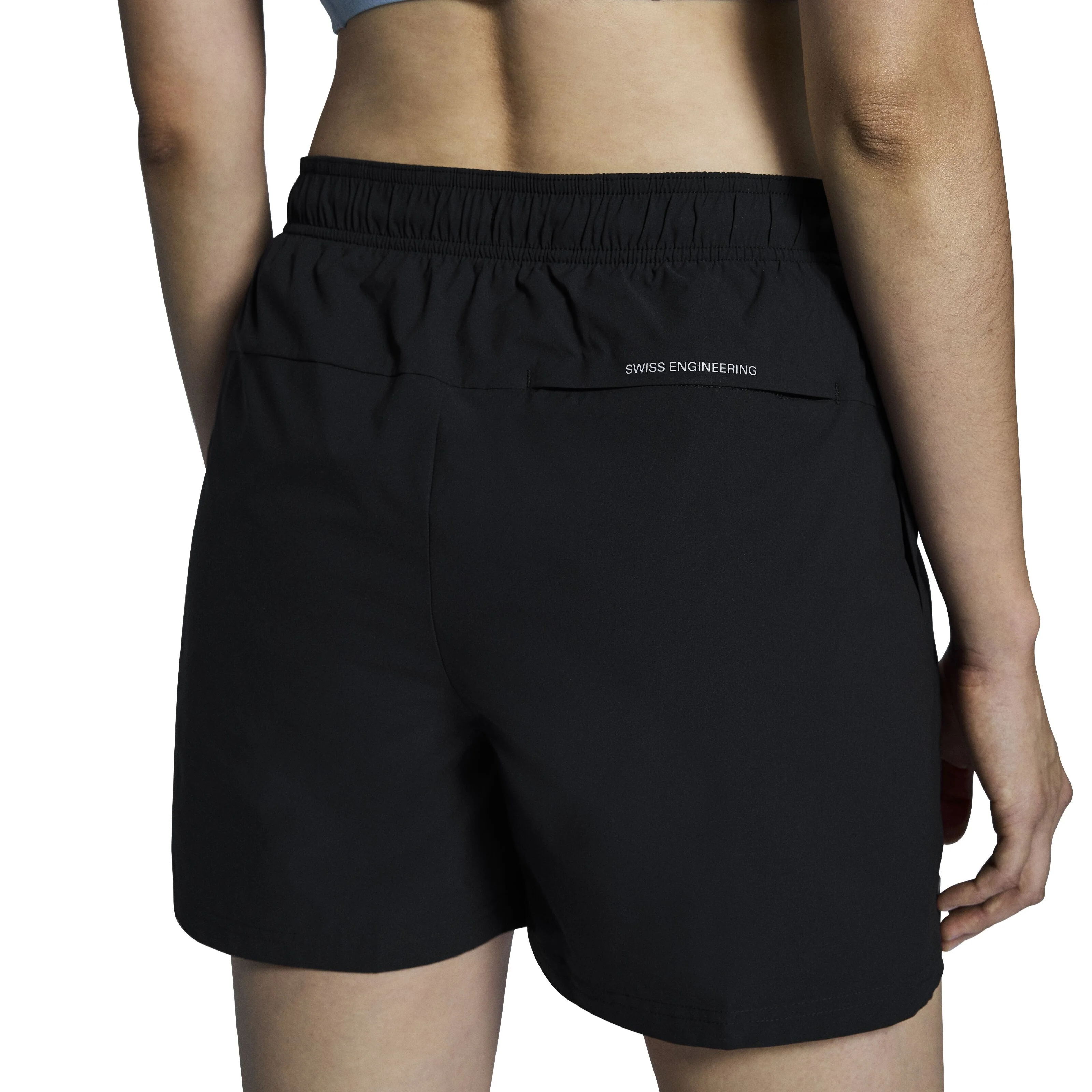 On 5" Core Shorts | Black | Womens - Image 2