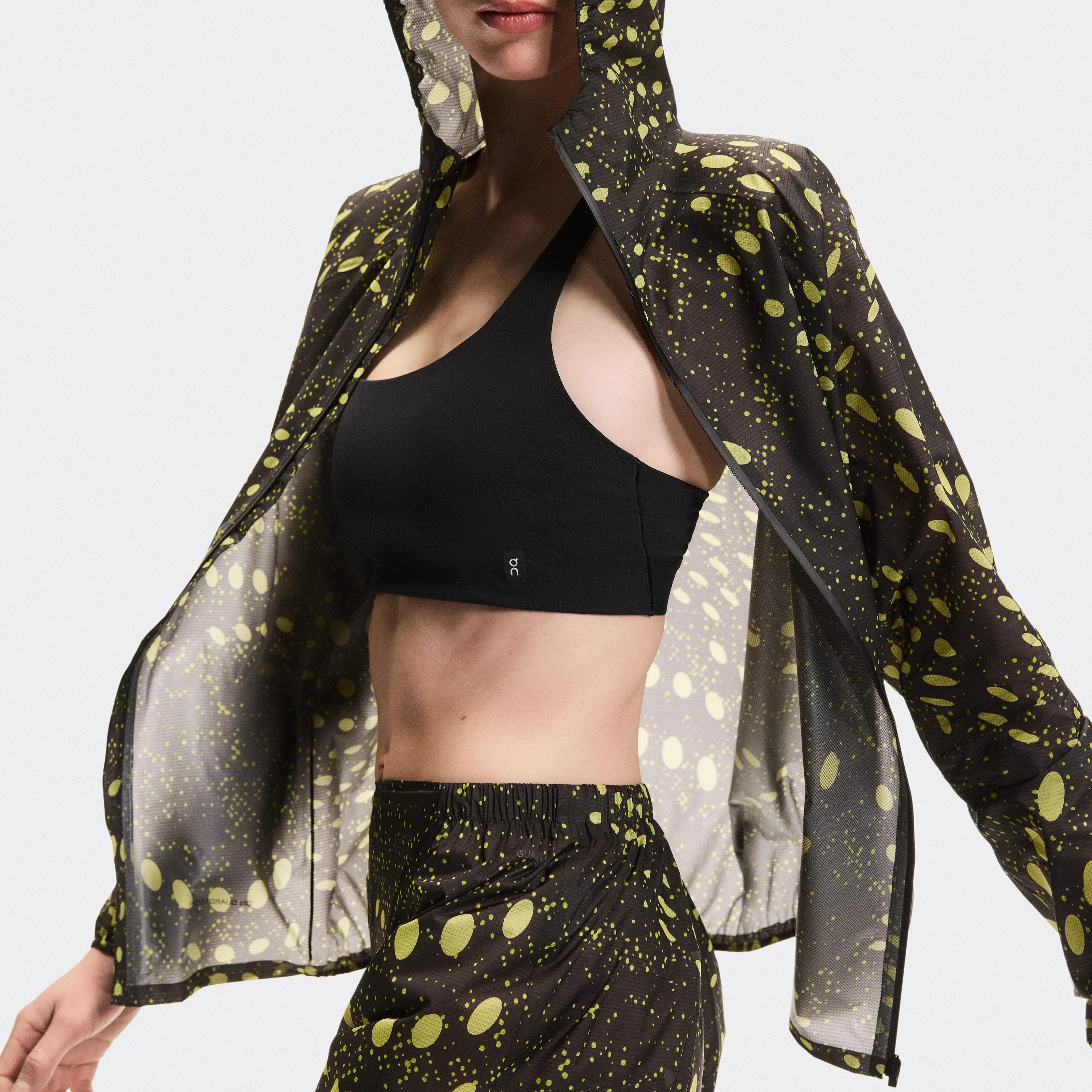 On Ultra Jacket | Iron / Lime | Womens - Image 3