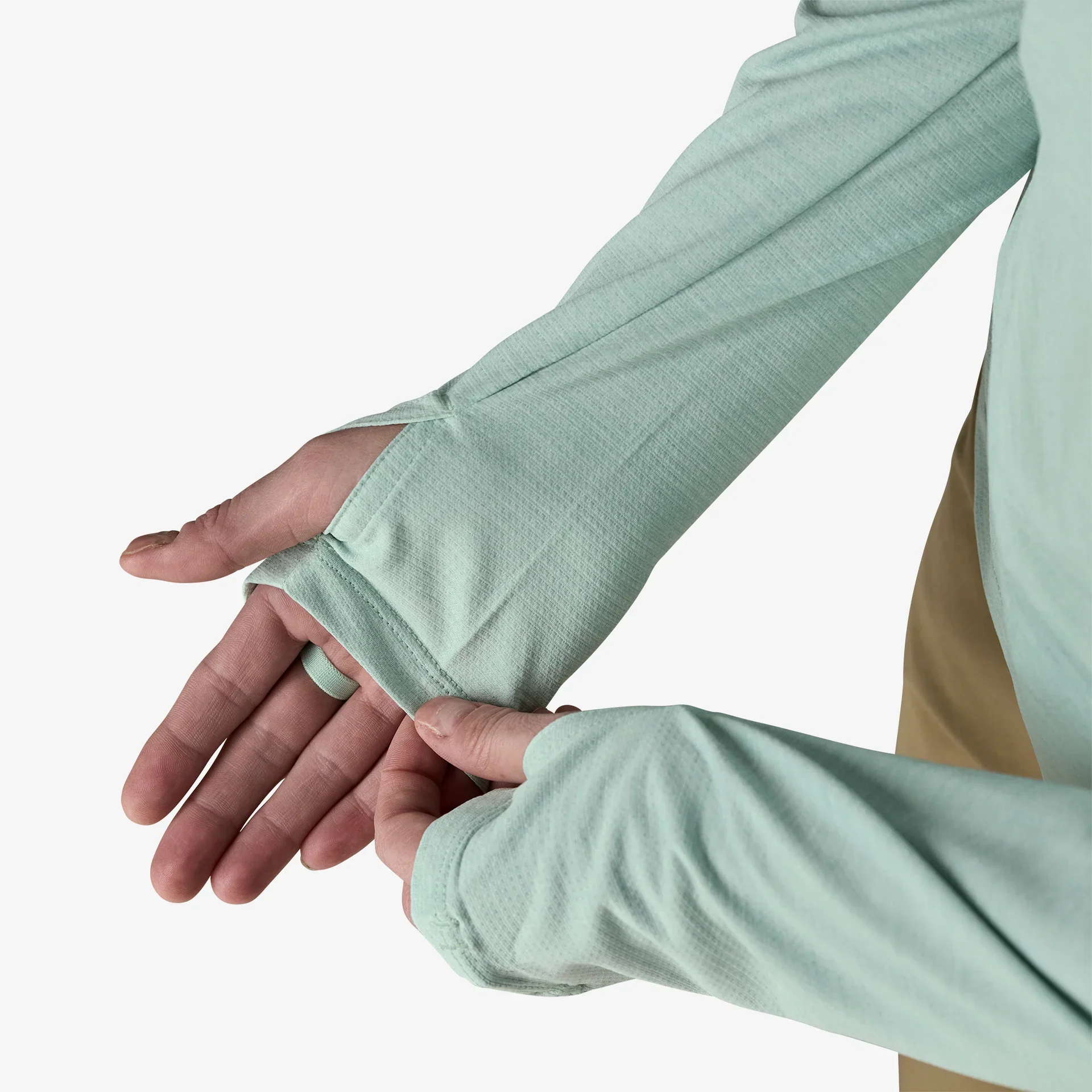 Patagonia Capilene Cool Sun Shirt | Peak Visions: Light Gumtree Green X-Dye | Womens - Image 4