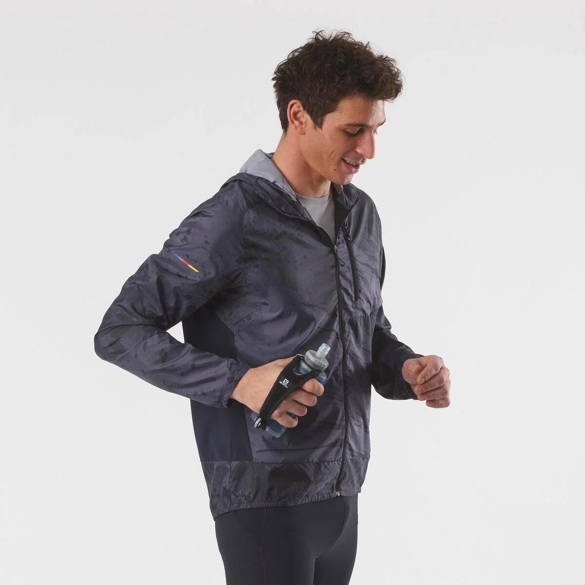 Salomon Active Handheld | Black / Slate Grey - Image 5