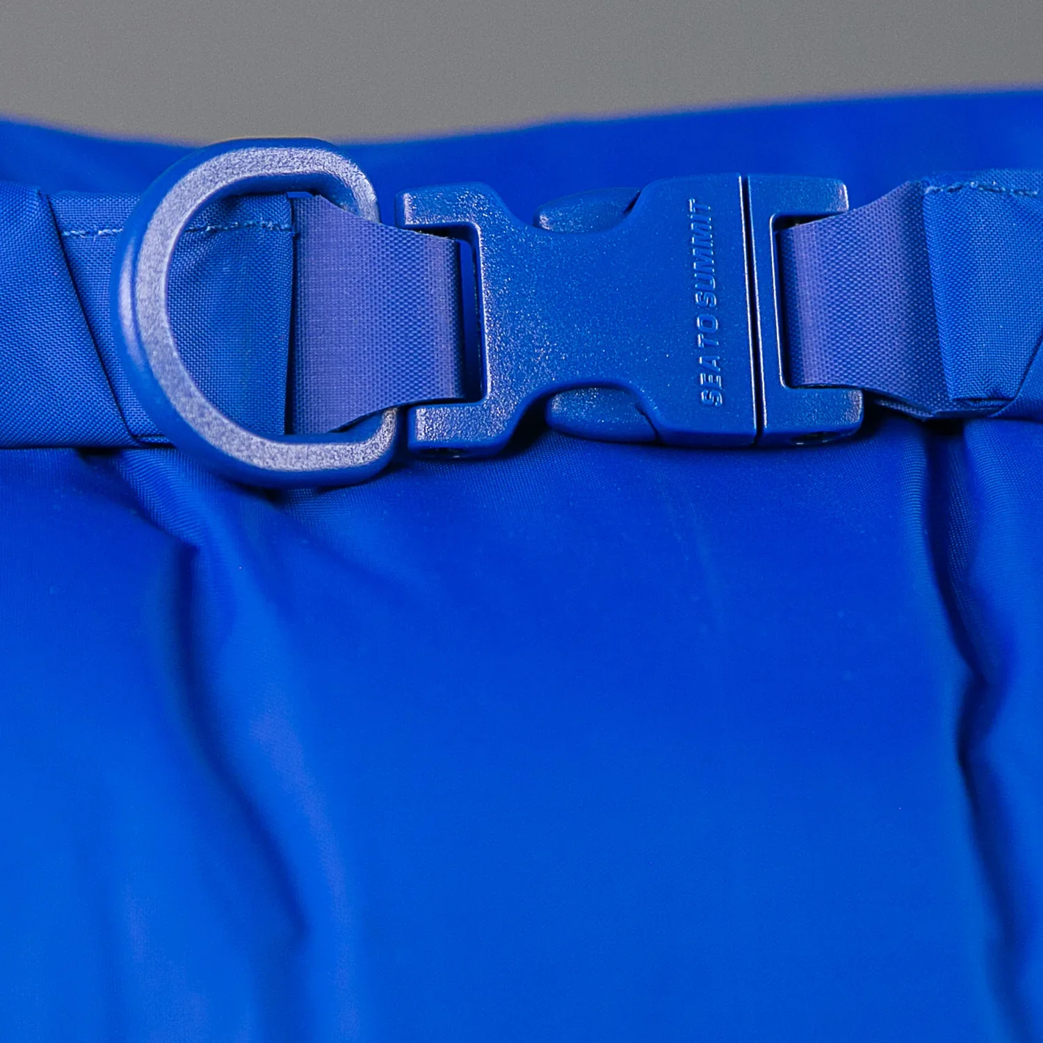 Sea to Summit Lightweight 3L Dry Sack | Surf the Web - Image 3
