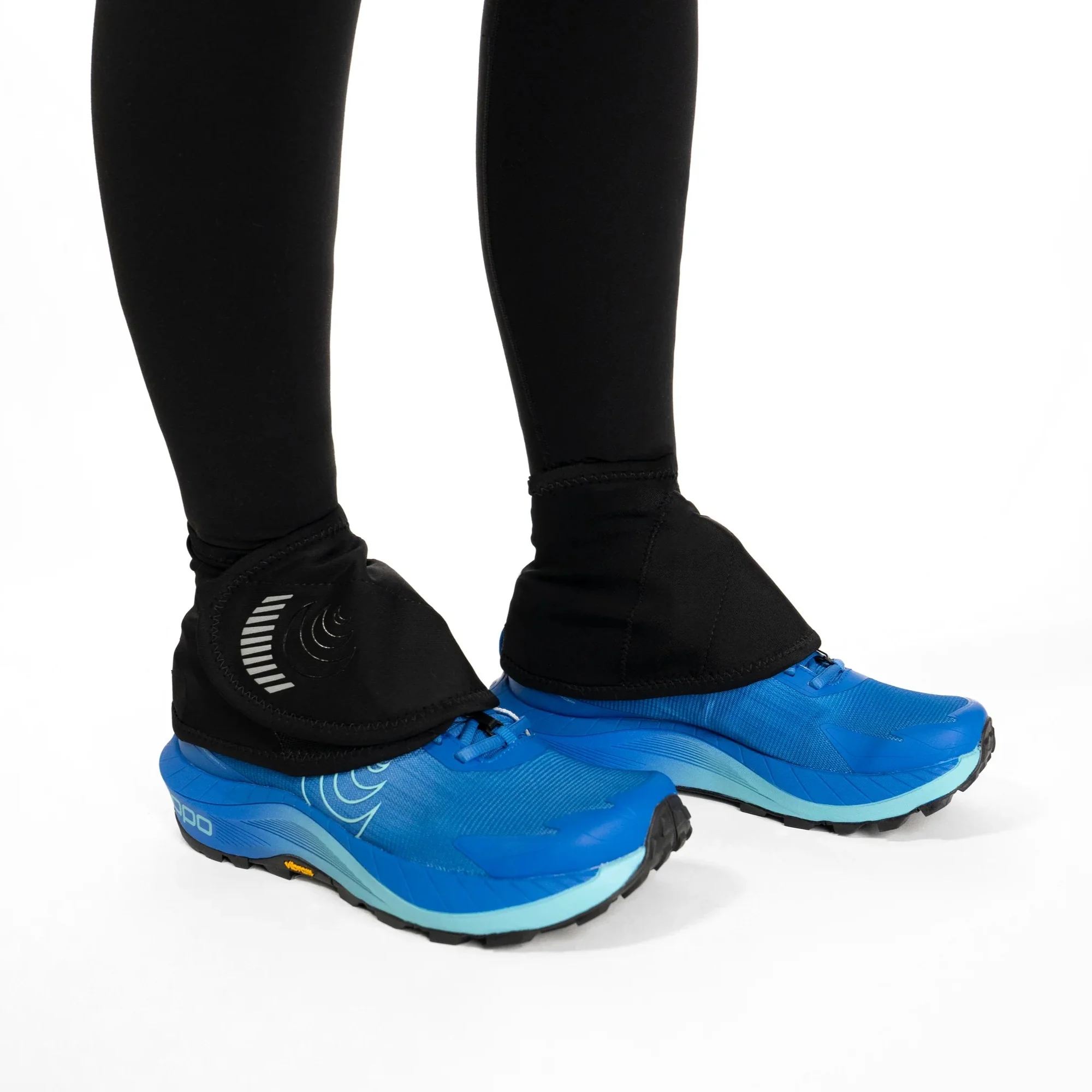 Topo Switchback Gaiter | Black - Image 4