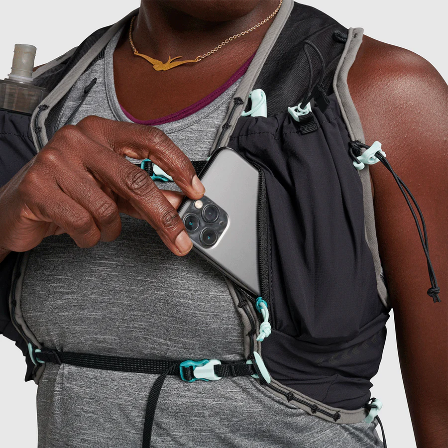 Ultimate Direction Race Vesta 6.0 | Onyx | Womens - Image 3
