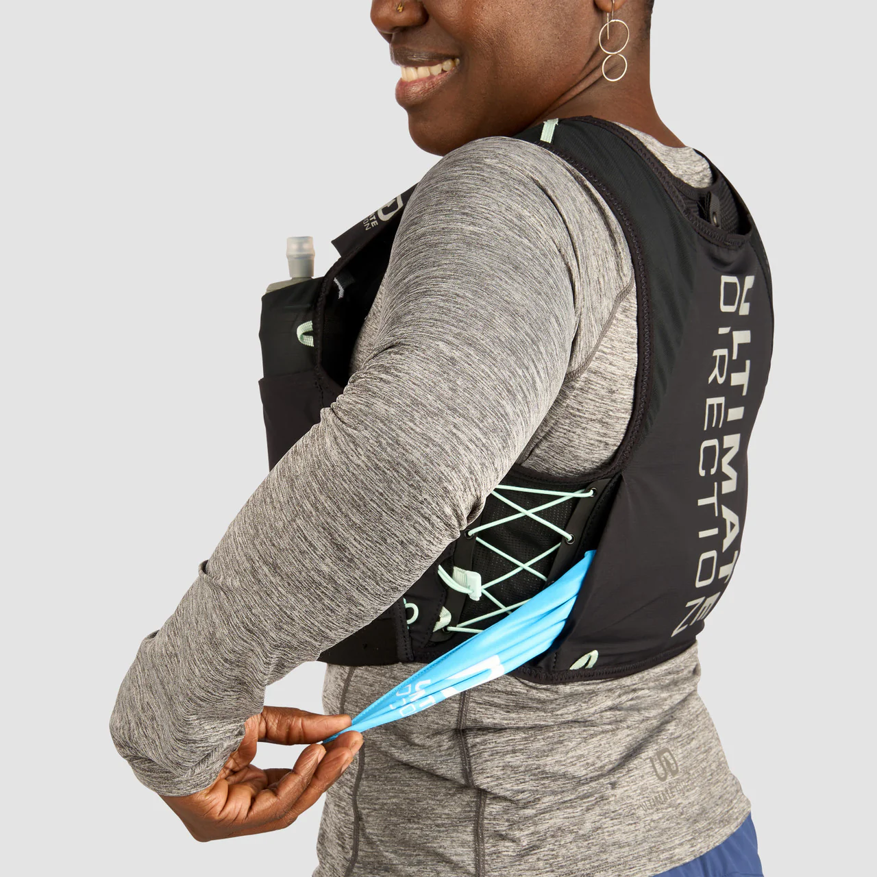 Ultimate Direction XODUS Vesta | Onyx | Womens - Image 2