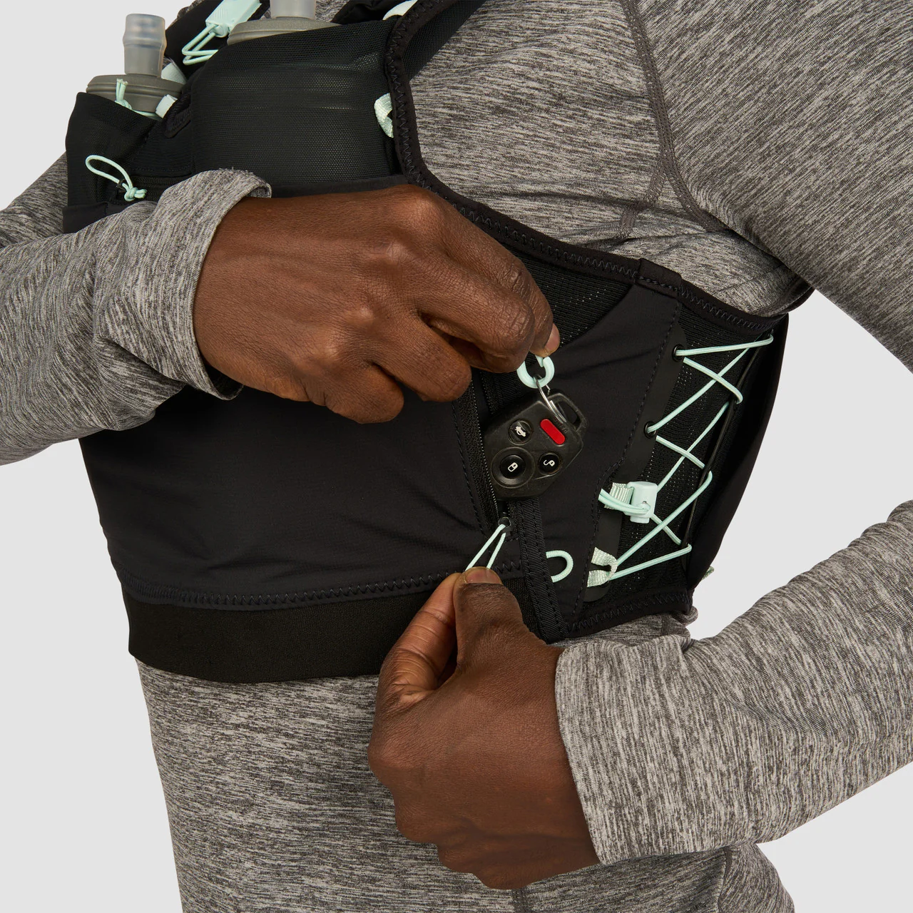 Ultimate Direction XODUS Vesta | Onyx | Womens - Image 7